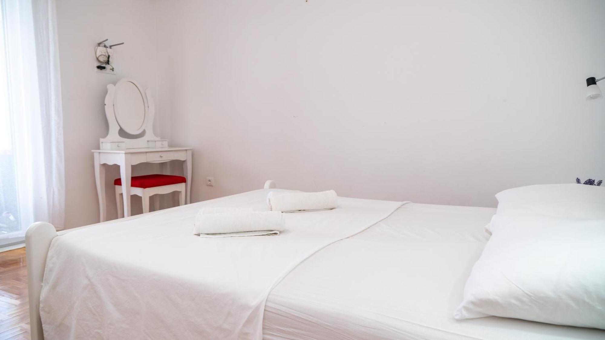 Calma Apartments Trogir Exterior foto